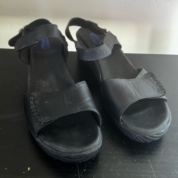 Wolky Shira Black Leather Wedge Sandals - Picture 2 of 7
